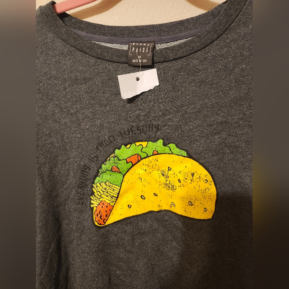 Blank Paige Everyday Is Taco Tuesday ByTogether Sweathsirt Lightweight - Picture 2 of 3